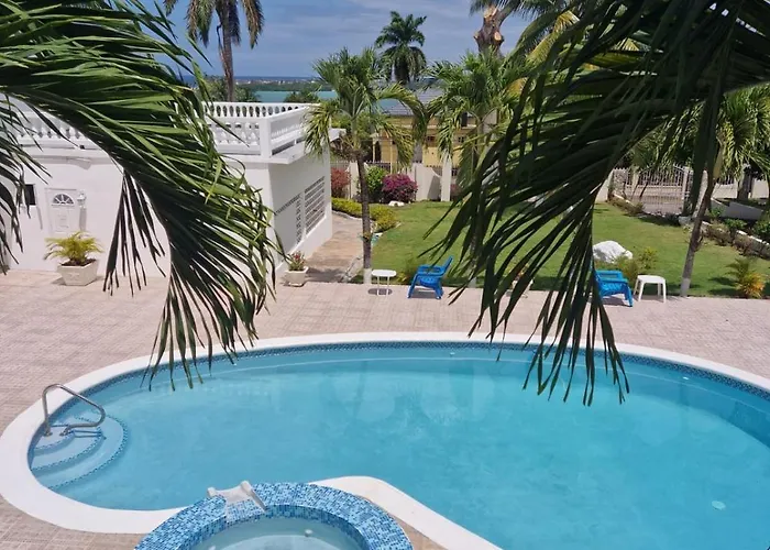 Guest house Turquoise Sea *